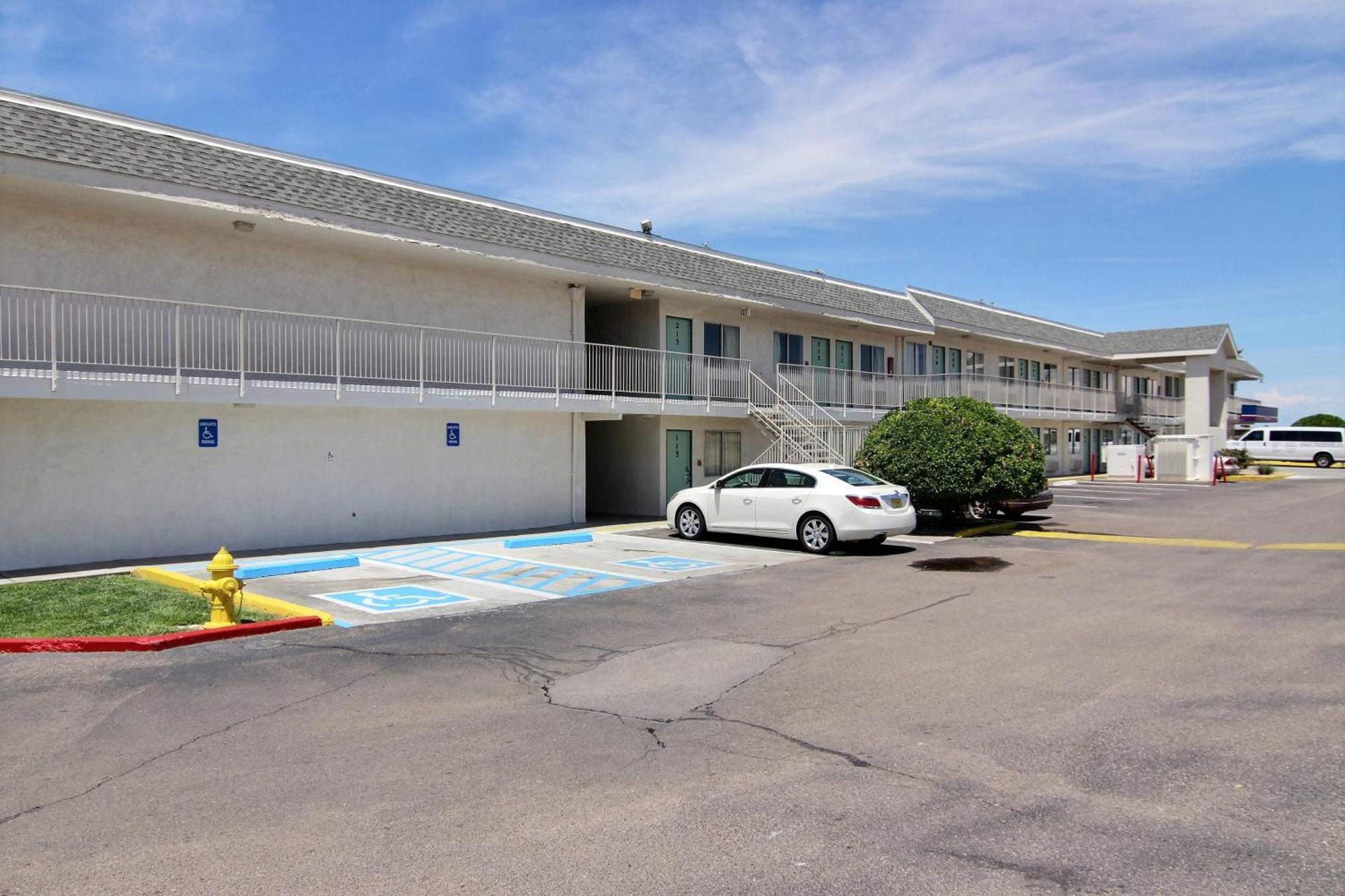 Motel 6-Albuquerque, Nm - South - Airport Eksteriør billede