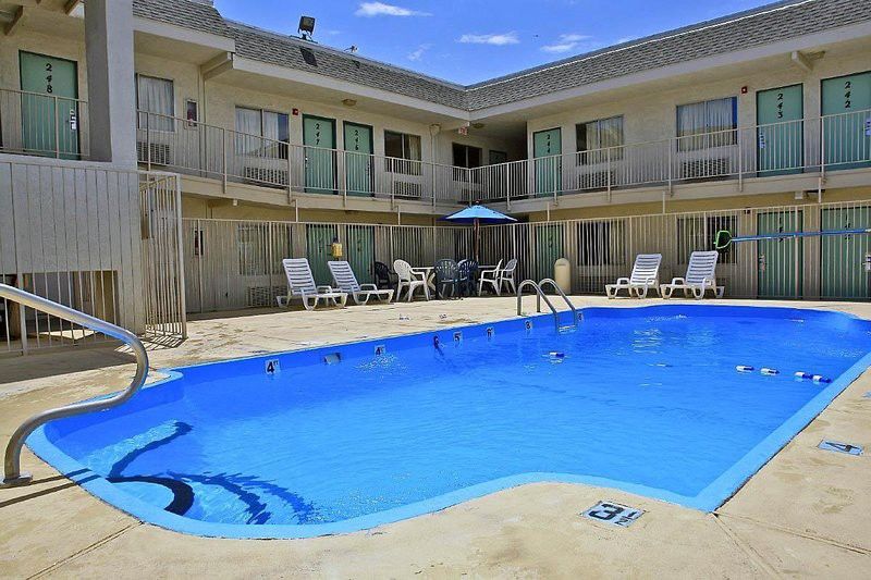 Motel 6-Albuquerque, Nm - South - Airport Eksteriør billede